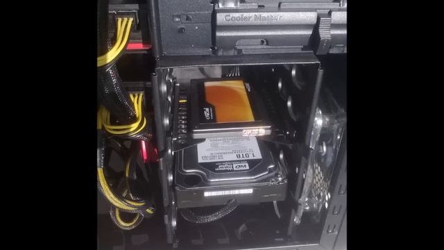 AMD Radeon 6970 (UNLOCK) Crossfire and Crucial C300 64GB SSD upgrade смотреть онлайн