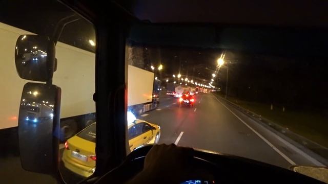 Встретил Мерс который хотел Купить Автостопщик Залез на Крышу смотреть онлайн