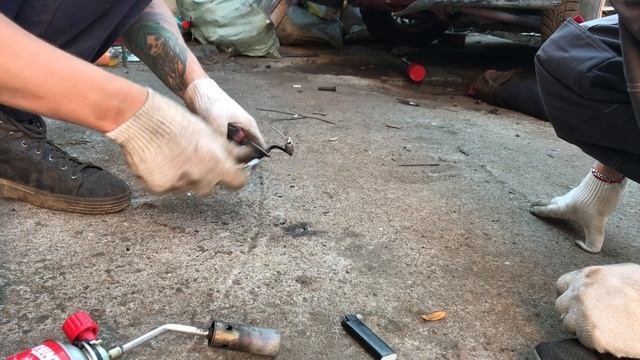 Дорога ли Audi A3 в обслуживании, купленная по низу рынка за 400к? смотреть онлайн