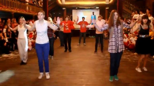 Groove on family - Тренер Толу - All Stars Fiesta смотреть онлайн