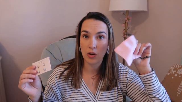 FabFitFun Winter 2021 Unboxing || $323 Worth Of Product | Christmas Gift Ideas смотреть онлайн