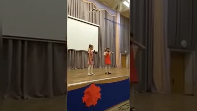 Ходит наша бабушка палочкой стуча поэт Дора Хайкина смотреть онлайн