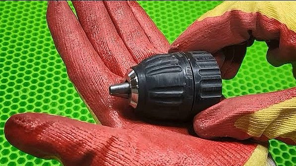 НОВАЯ ФУНКЦИЯ патрона от дрели о которой мало кто знает! Хитрости русских мастеров смотреть онлайн