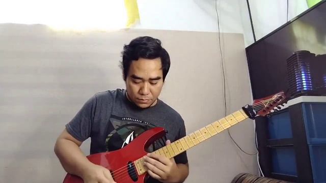 Em Jei White on his Ibanez RGR 465M смотреть онлайн