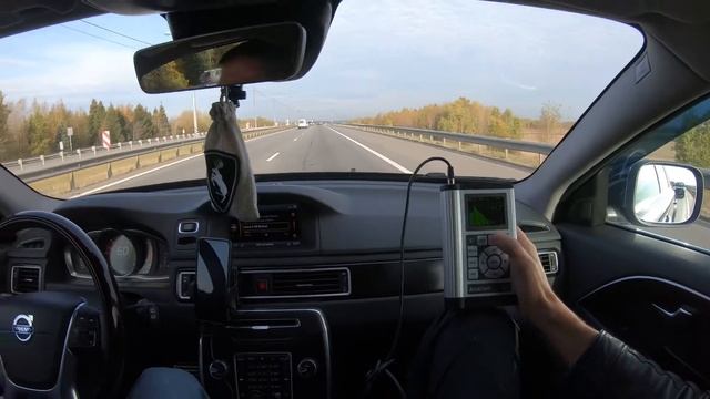Замер шума Volvo XC70 D4(245л.с) 60км/ч смотреть онлайн