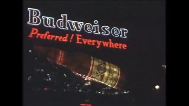 Vintage Times Square Signs смотреть онлайн