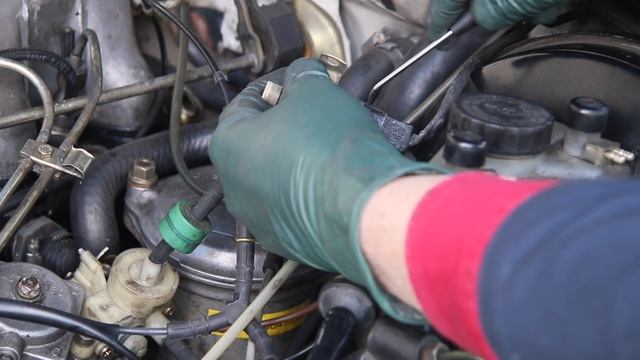 How to Get Frozen Auto Electrical Plugs Apart w/out Breaking Them смотреть онлайн