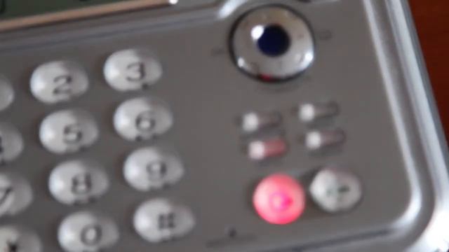 Не разговаривай за рулём по телефону. Помни тебя ждут дома!!! смотреть онлайн