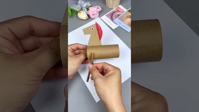 Let’s make a cute little horse toy out of a toilet paper roll. It’s very simple.#artandcraft смотреть онлайн