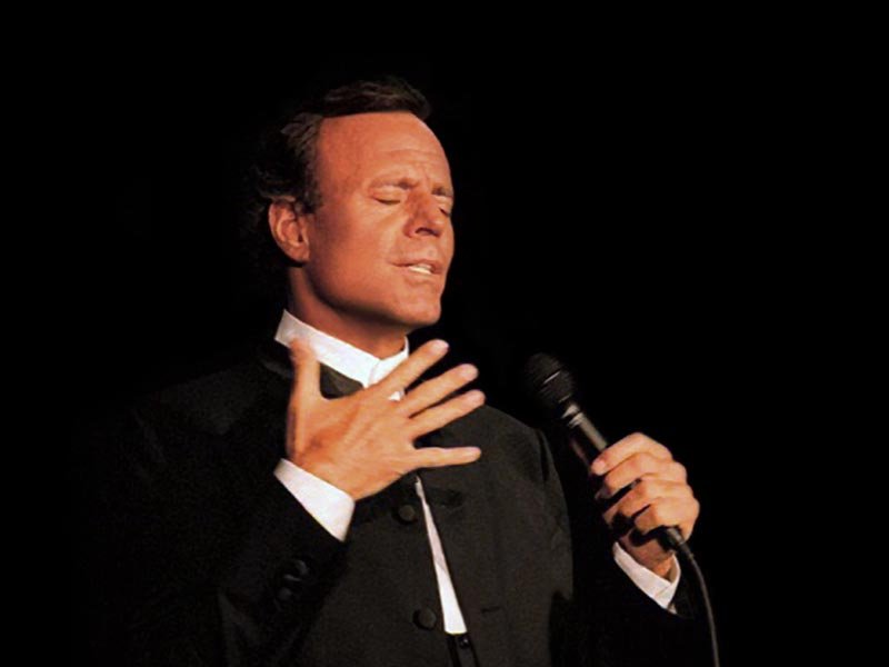 Хулио Иглесиас - Agua dulce, agua sala смотреть онлайн