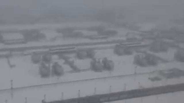 На вертолете. Красиво горит газ из трубы #ugraterra смотреть онлайн