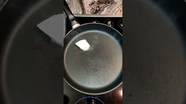 ЛАНГУСТИНЫ В СОУСЕ ДОР БЛЮ