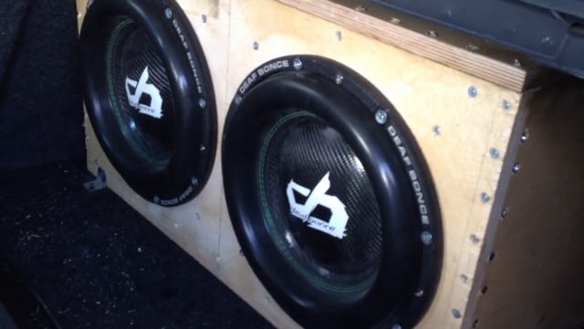 DEAF BONCE 412 на разминке смотреть онлайн