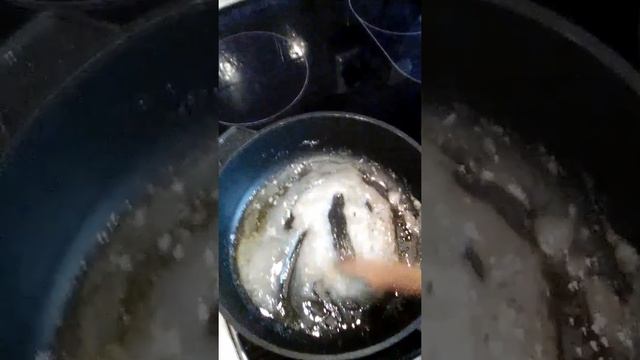 Мясные слоеные пироги