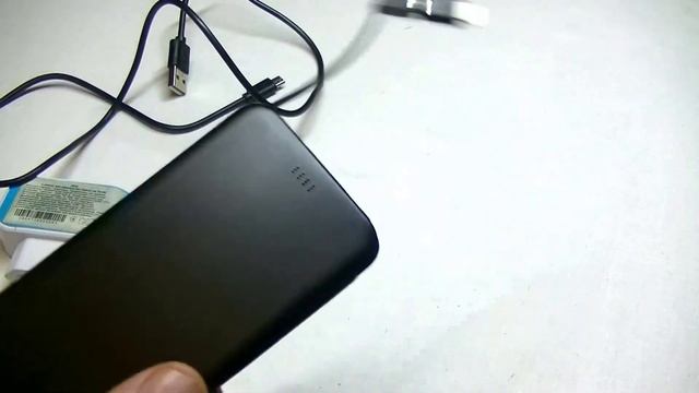 Повербанк качественный емкостью 5000 мА DIAMOND-UA. Обзор повербанка. 1 часть.