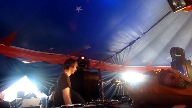 Zip @ King Kamehameha Beach Club Frankfurt 11-08-2012 2 смотреть онлайн