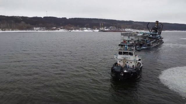 Рейд, очередь в затон, работы по ремонту смотреть онлайн