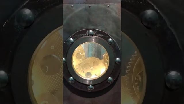 Дверь в стиле стимпанк смотреть онлайн