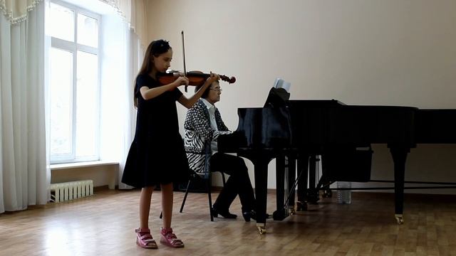 Вальс (Н. Сабитов), исполняет Андрющенко Стефания смотреть онлайн