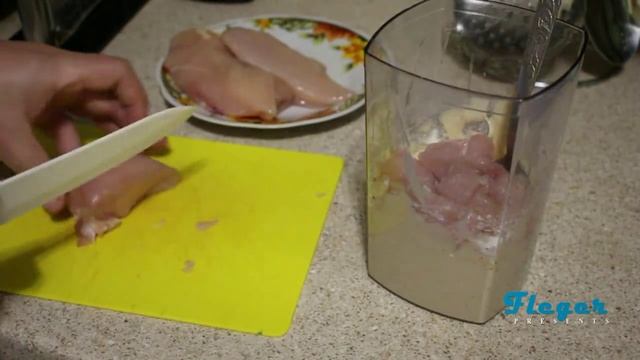 Куриные стрипсы (байтсы) как в KFC - рецепт. В домашних условиях. смотреть онлайн