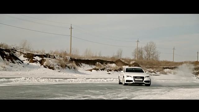 Audi A7, Drift