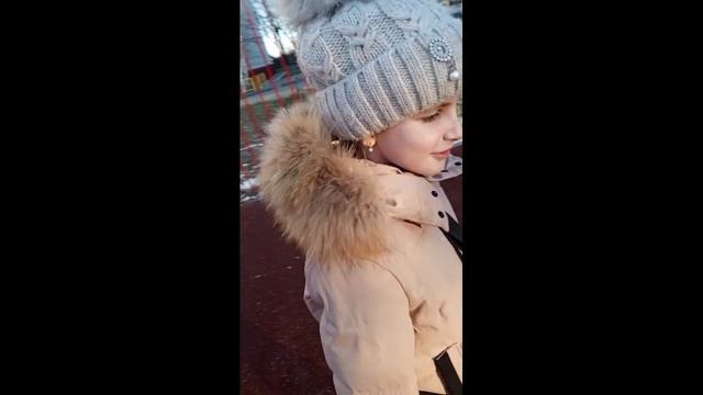 Во что можно поиграть после школы? смотреть онлайн