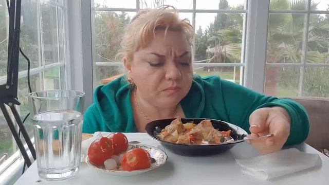 МУКБАНГ ? СУП КОТОРЫЙ СДЕЛАЛА САМА / MUKBANG SOPA .#мукбанг#mukbang