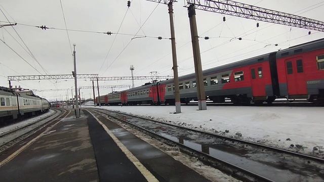 [архив] отправление ЭР2К-1053 со станции Рязань-1 26.02.2023 смотреть онлайн