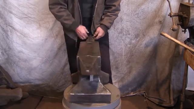 358 lb North German double horn blacksmith anvil for sale смотреть онлайн