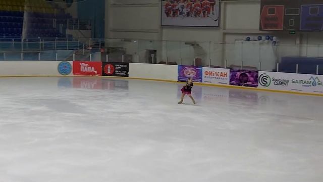 Исакова Карина шымкентские коньки 2022. кп мастер спорта 1 место. 05.05.2022 смотреть онлайн
