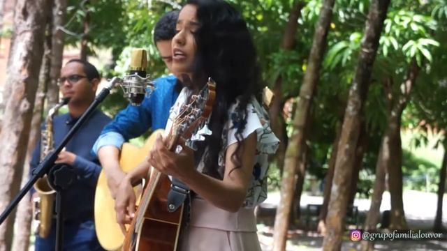 Grupo Família Louvor - Ele é o Meu Senhor /Carlinhos Félix (Cover) смотреть онлайн