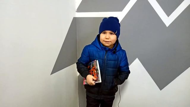 Занятия в Allin Education. Здесь очень Классно! NICE! Отзыв Диаса, 1 класс смотреть онлайн