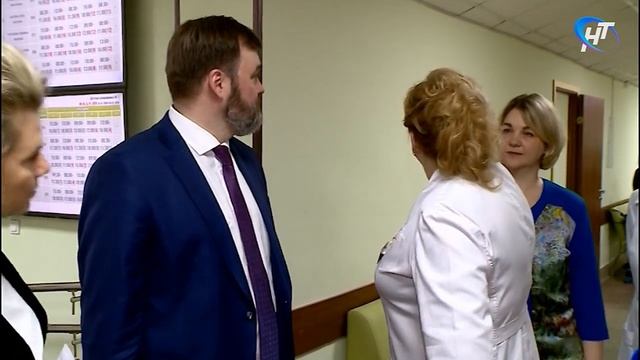 Нижегородцев познакомили с медобслуживанием в Великом Новгороде на примере детской поликлиники №1 смотреть онлайн