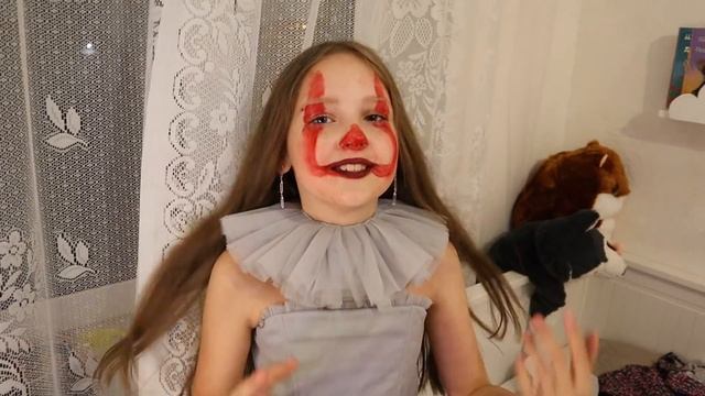 ДОЧЬ ПЕННИВАЙЗА! ДЕЛАЕМ СТРАШНЫЕ ОБРАЗЫ ДЛЯ ХЭЛЛОУИНА! смотреть онлайн