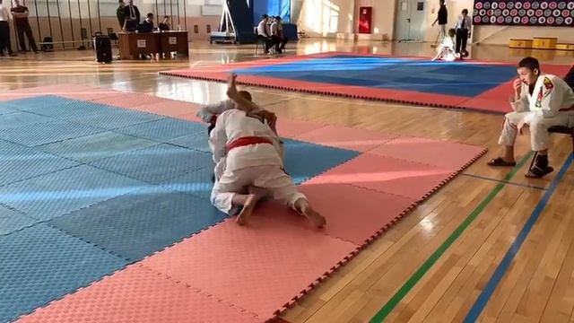 Поединок Егор Солёнов на Первенстве Амурской области по джиу-джитсу, 2019 год
