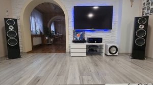 HECO CELAN REVOLUTION 9 & ADVANCE ACOUSTIC PARIS A10 Classic