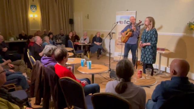 The Final Trawl (Archie Fisher) ... Jim & Susie Malcolm смотреть онлайн