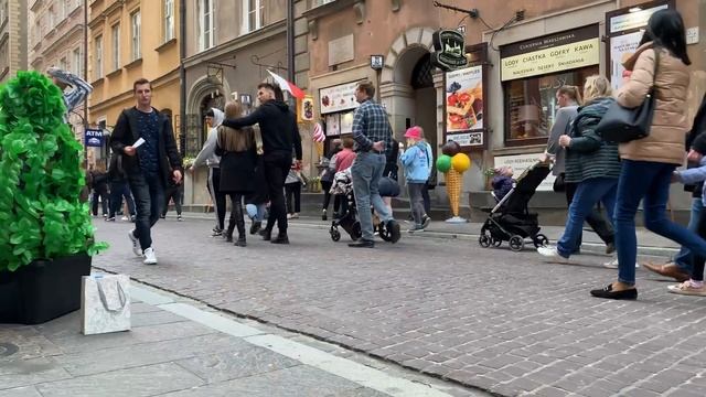 Bushman Prank: лучшие Испуги людей за все время смотреть онлайн