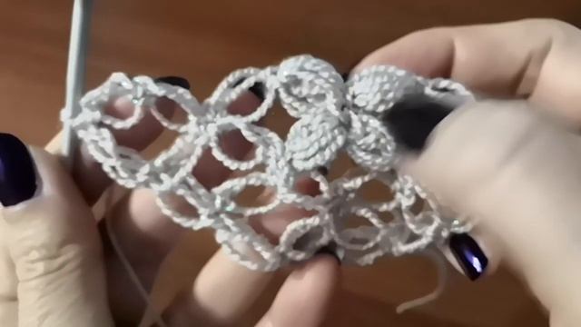 Бактус пышными столбиками и петлями соломона. Узор для шали. смотреть онлайн