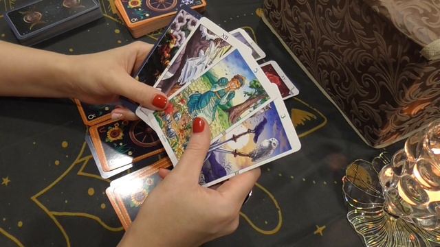 Гадание на картах Таро Что принесёт месяц апрель 2020 года смотреть онлайн