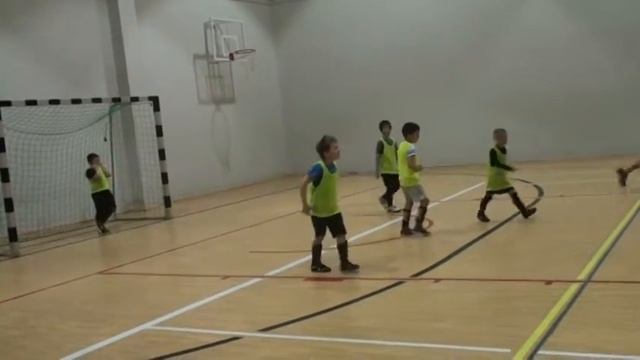 АФМ Спарта 09-08 VS ДФК Чемпион 09-08 смотреть онлайн