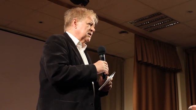 1. Вечер памяти Евгения Евтушенко. Киев. Константин Воробьев. Вступительное слово. смотреть онлайн