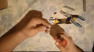 Часть 1. Разбираем накопившиеся радио платы. Добываем радиодетали. Разборка хлама.