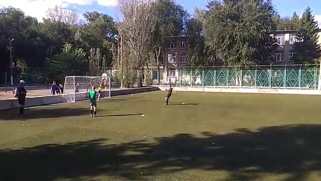 пушечное пенальти сыны и его команда занимает первое место смотреть онлайн