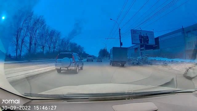Honda Legend KB2 гололед в городе. Видео с регистратора