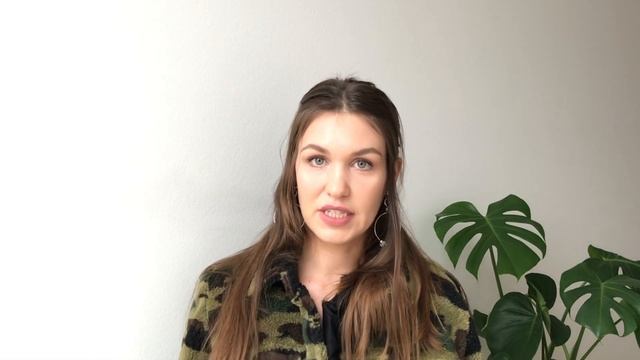 FASHION SCHOOL // NEVER OUT OF STOCK - ИЛИ ТОВАРЫ, КОТОРЫЕ ВСЕГДА ЕСТЬ В НАЛИЧИИ смотреть онлайн