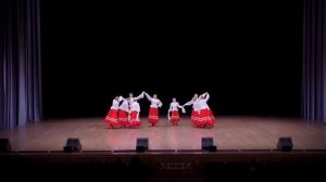Танец "Кубанские завитушки"
