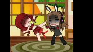 Смотрю гачу в лайке!!Гача срача-беее🤢#гачасрача #gachaclub