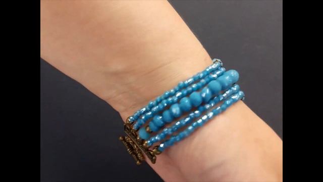 Браслет-бабочка и серьги из бисера кошачьего глаза бусин яркая бирюза (1983) смотреть онлайн