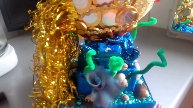 Сладкая золотая #рыбка из конфет. смотреть онлайн